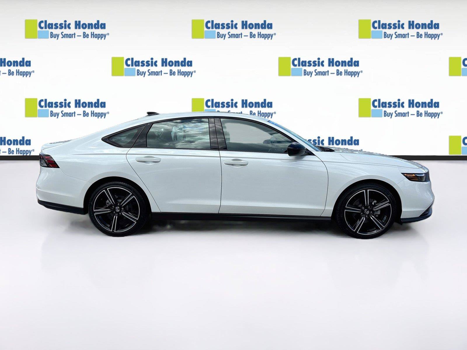 Certified 2026 Honda Accord SE image 9