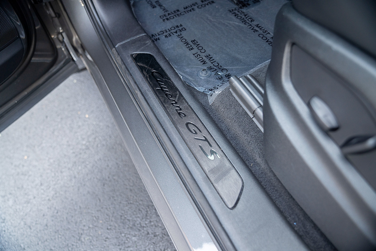 Certified 2023 Porsche Cayenne GTS AWD/4WD image 20