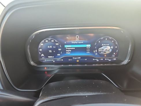 Used 2023 Chevrolet Tahoe LT image 25