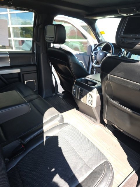 Used 2016 Ford F150 Lariat w/ Equipment Group 502A Luxury AWD/4WD image 12