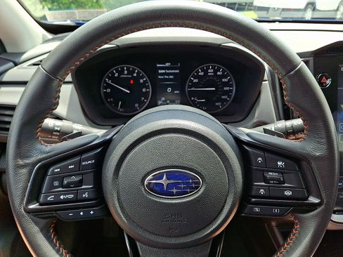 Certified 2024 Subaru Crosstrek 2.5i Limited AWD/4WD image 18