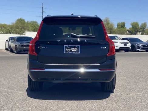 New 2025 Volvo XC90 T8 Plus w/ Protection Package Premier image 8