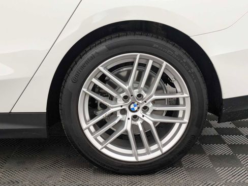 Used 2025 BMW 530i xDrive w/ Premium Package image 14