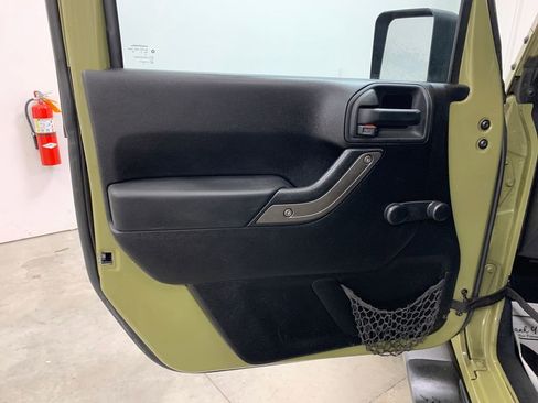 Used 2013 Jeep Wrangler Sport image 17