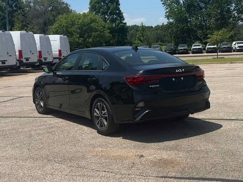 Used 2024 Kia Forte LXS FWD image 6