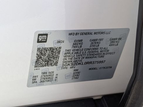 Used 2024 GMC Yukon Denali w/ Denali Reserve Package image 38