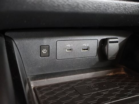 Used 2024 Nissan Altima 2.5 SR w/ SR Premium Package image 52