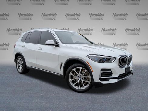 Used 2022 BMW X5 xDrive40i w/ Executive Package AWD/4WD image 2