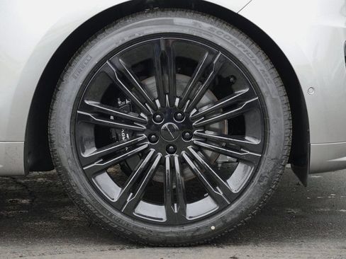 Certified 2026 Land Rover Range Rover Sport Dynamic SE AWD/4WD image 8