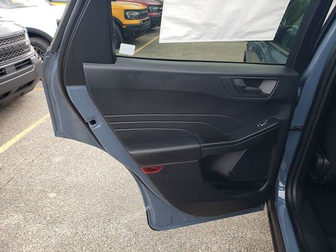 New 2026 Ford Escape Active w/ Tech Pack #1 AWD/4WD image 12