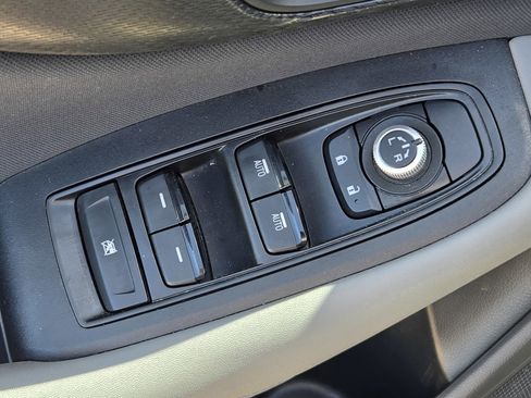 Used 2023 Subaru Outback Premium w/ Popular Package #1 image 15