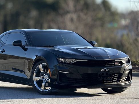 Used 2019 Chevrolet Camaro SS image 42