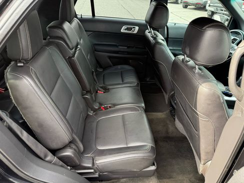 Used 2015 Ford Explorer Sport w/ Equipment Group 401A image 21