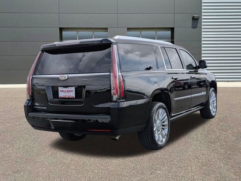 Used 2020 Cadillac Escalade ESV Platinum AWD/4WD image 5