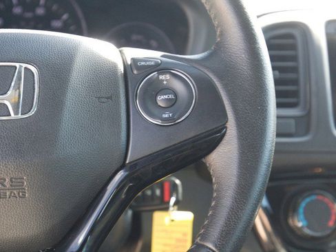 Used 2020 Honda HR-V Sport image 19