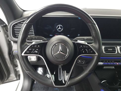 Used 2024 Mercedes-Benz GLE 580 4MATIC image 12