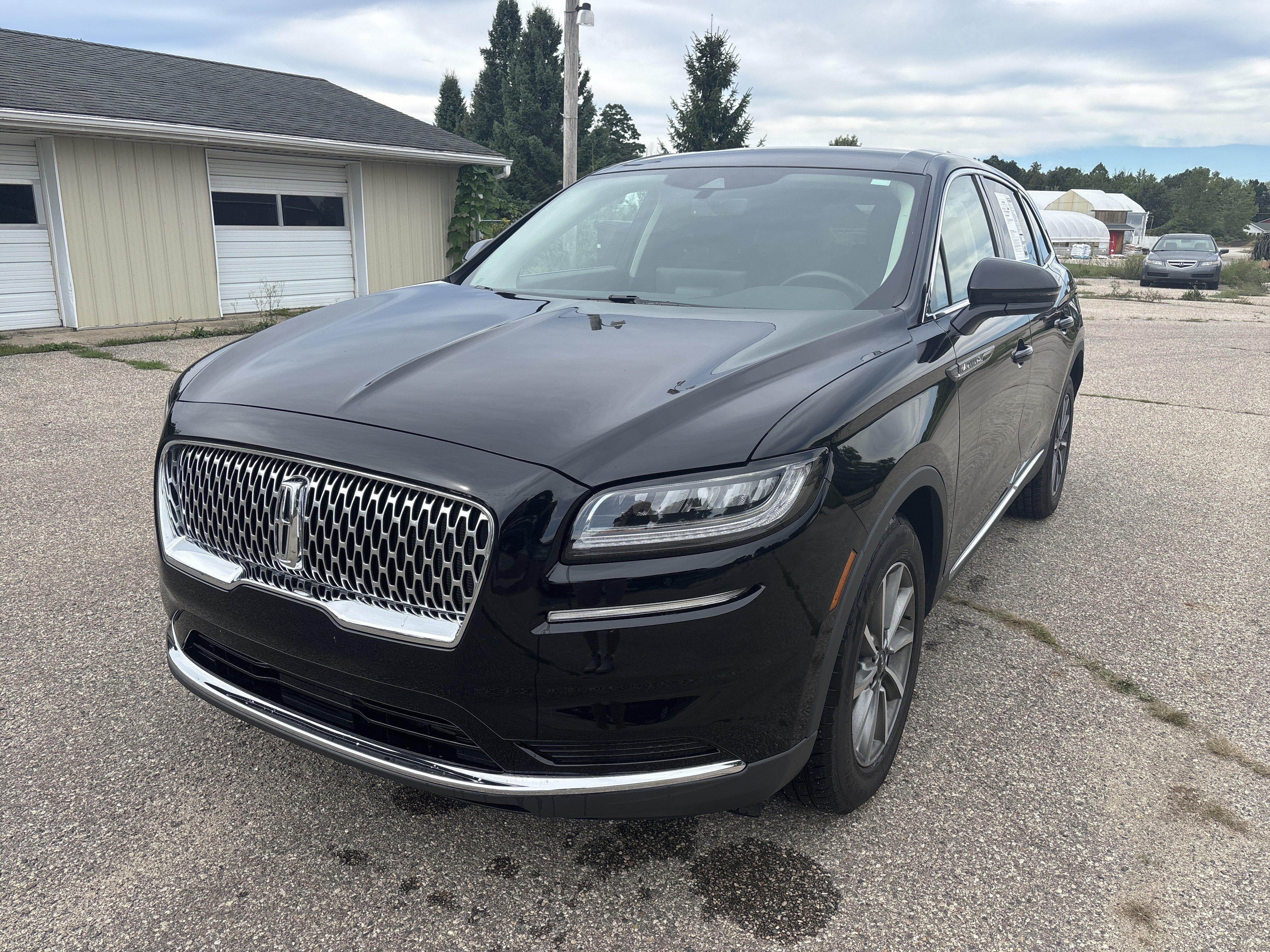 Used 2022 Lincoln Nautilus AWD image 9