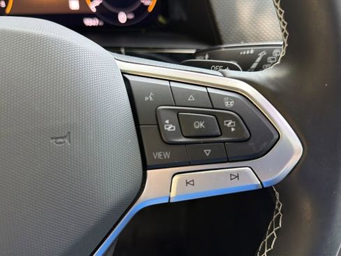 Used 2024 Volkswagen Atlas Cross Sport SEL image 22