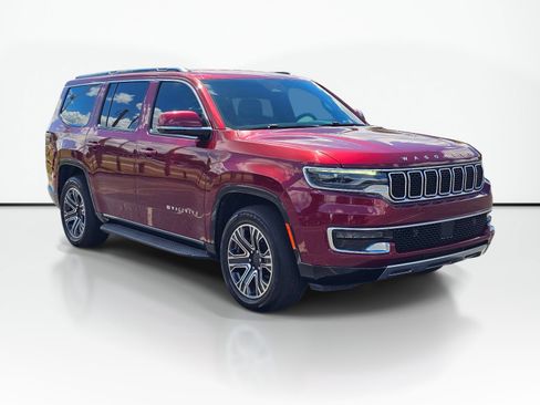 Used 2022 Jeep Wagoneer Series III RWD image 5