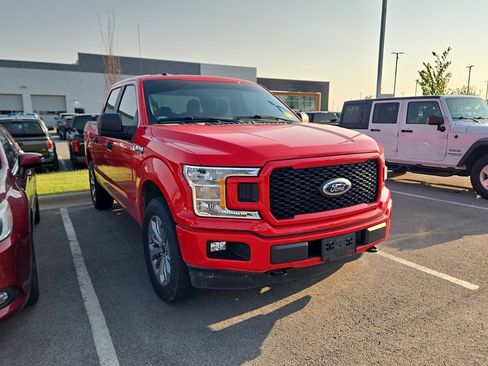 Used 2018 Ford F150 XL w/ Equipment Group 101A Mid AWD/4WD image 4