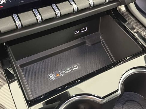 New 2026 GMC Yukon XL Elevation image 33