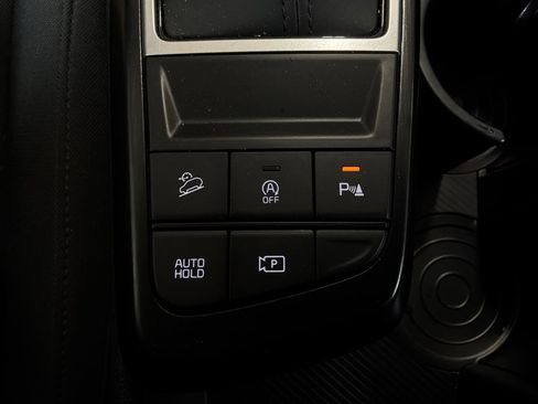 Used 2026 Kia Sportage LX FWD image 21