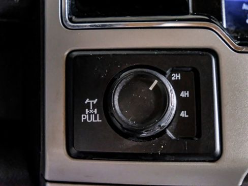 Used 2022 Ford F250 Lariat w/ Lariat Ultimate Package image 24