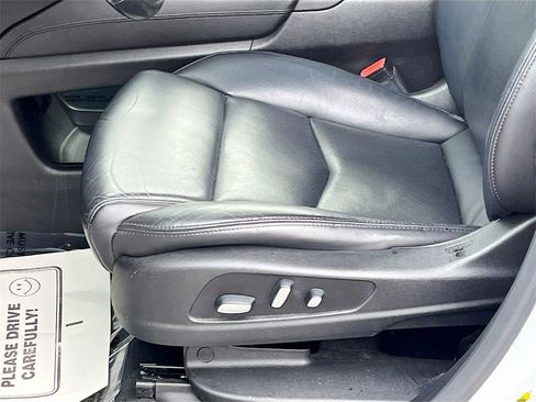 Used 2019 Cadillac XT5 Luxury image 19