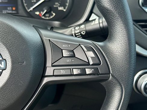 Used 2025 Nissan Altima 2.5 S image 26