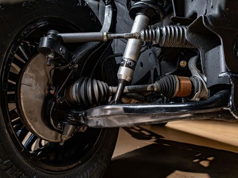 Used 2024 GMC Sierra 1500 SLT w/ SLT Premium Package image 13