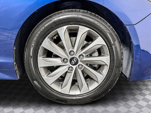 Used 2017 Hyundai Sonata Sport w/ Value Edition Package 02 image 38