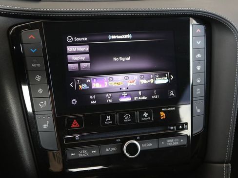 Certified 2025 INFINITI QX50 Luxe image 50