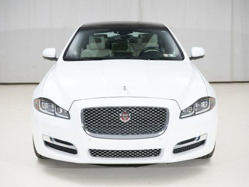 Used 2016 Jaguar XJ L Portfolio image 7