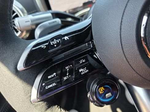 Certified 2023 Mercedes-Benz SL 55 AMG 4MATIC image 17
