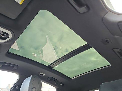 Used 2017 Porsche Macan image 29