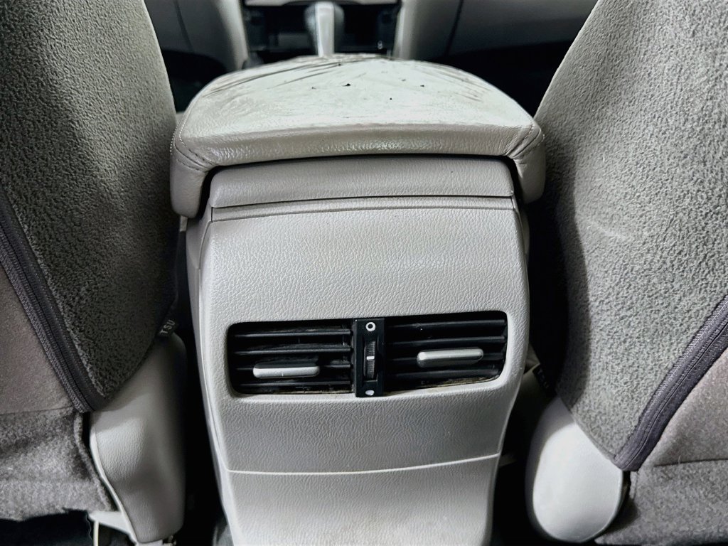 Used 2012 Honda Accord EX image 27