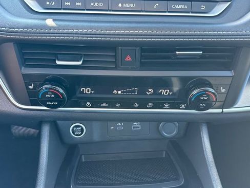 Certified 2023 Nissan Rogue SV w/ SV Premium B Package image 35