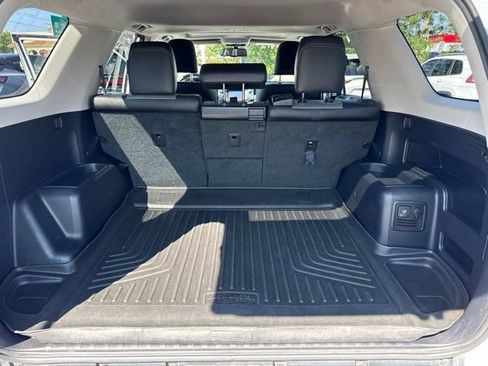 Used 2017 Toyota 4Runner SR5 Premium AWD/4WD image 22