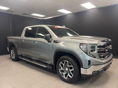 Used 2023 GMC Sierra 1500 SLT w/ SLT Premium Package