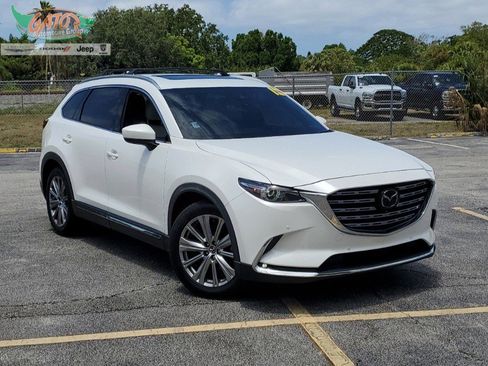 Used 2021 MAZDA CX-9 Signature image 1