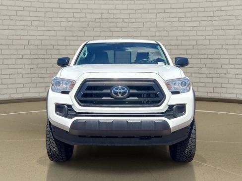 Used 2022 Toyota Tacoma SR w/ SX Package AWD/4WD image 2