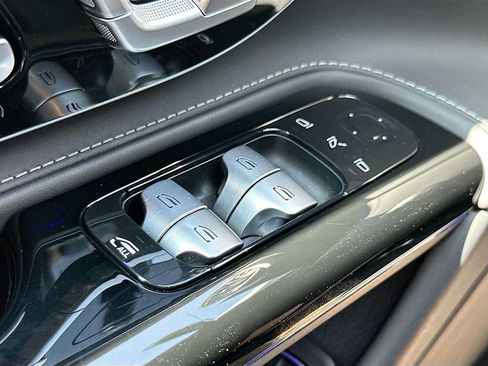 Used 2023 Mercedes-Benz SL 43 AMG image 18