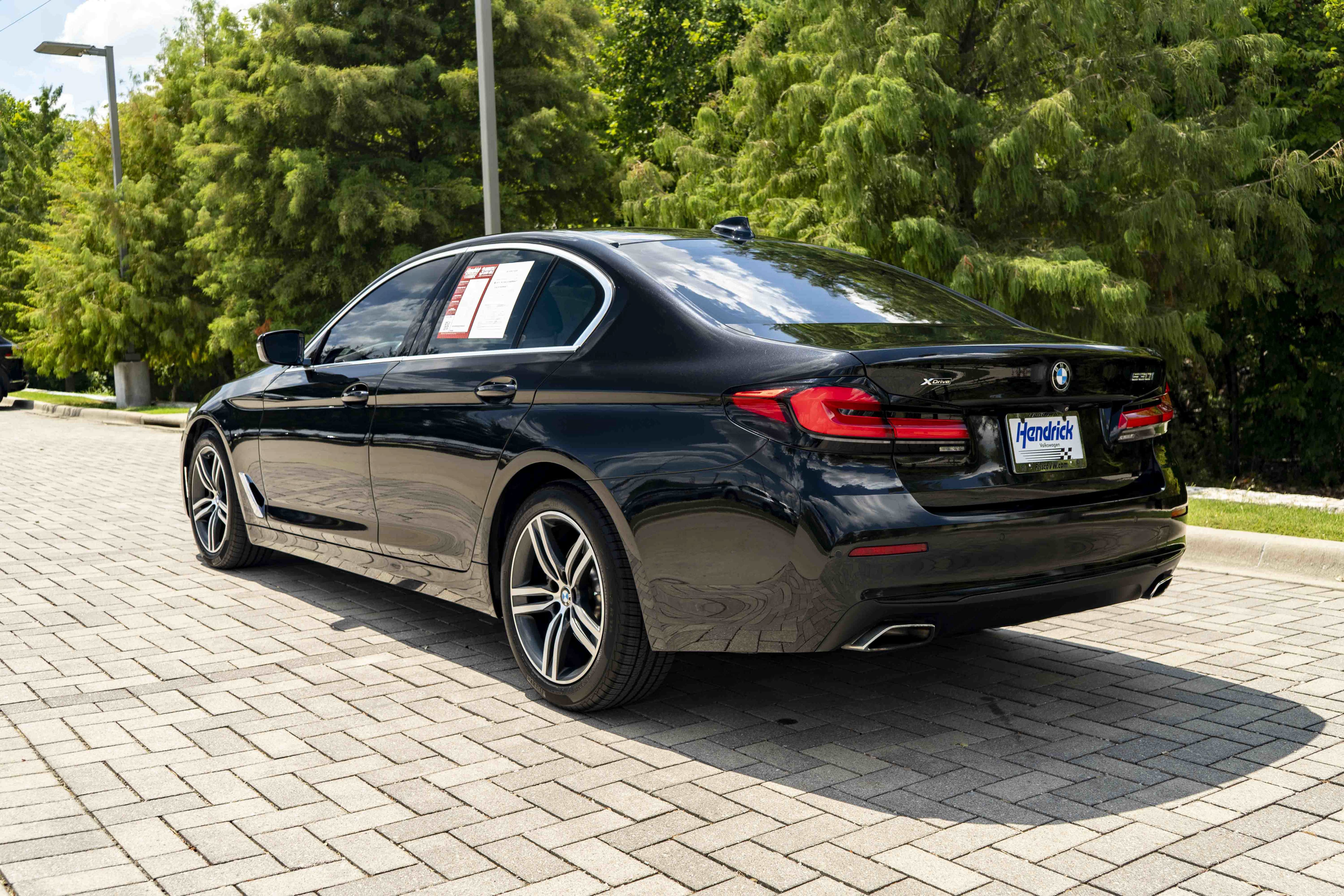 Used 2021 BMW 530i xDrive w/ Convenience Package AWD/4WD image 6