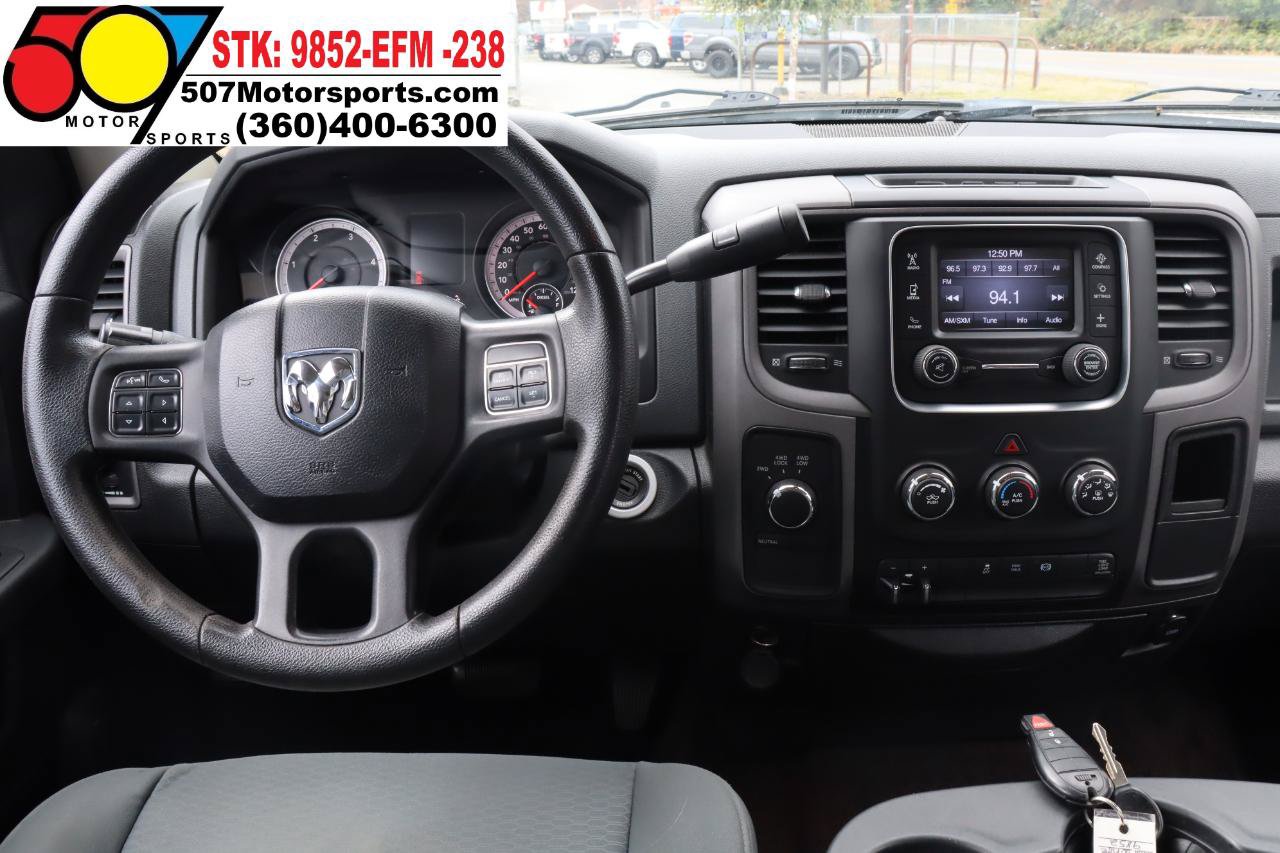 Used 2013 RAM 2500 Tradesman w/ Chrome Appearance Group AWD/4WD image 17