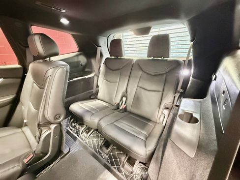 Used 2020 Cadillac XT6 Sport AWD/4WD image 39