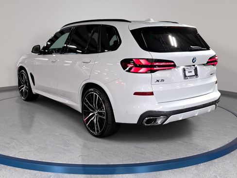 New 2026 BMW X5 xDrive40i w/ M Sport Package image 7