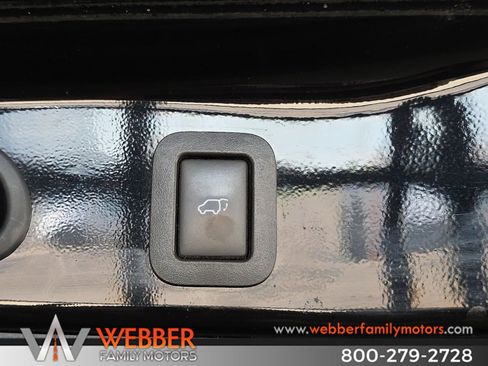 Used 2015 Toyota Highlander Limited AWD/4WD image 7