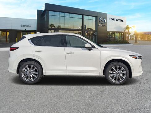 New 2025 MAZDA CX-5 AWD 2.5 S w/ Premium Plus Pkg image 5