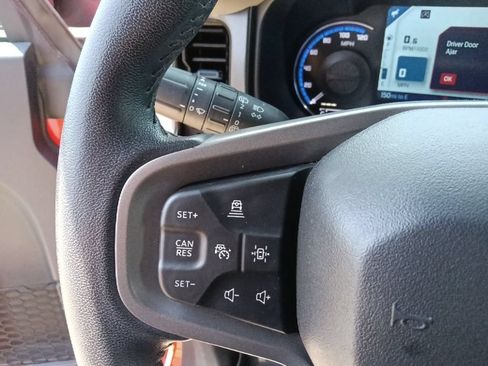 Used 2023 Ford Bronco Wildtrak AWD/4WD image 17