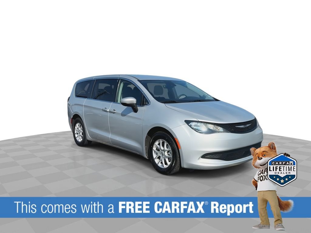 Used 2023 Chrysler Voyager LX FWD image 45